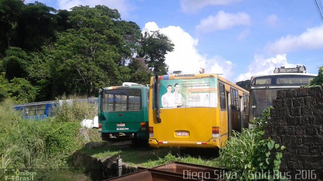 Sucata e Desmanches 000 na cidade de Recife, Pernambuco, Brasil, por Diego Silva. Número da foto: #4159588.