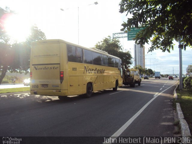Viação Nordeste 8050 na cidade de Natal, Rio Grande do Norte, Brasil, por John Herbert. Número da foto: #4181615.