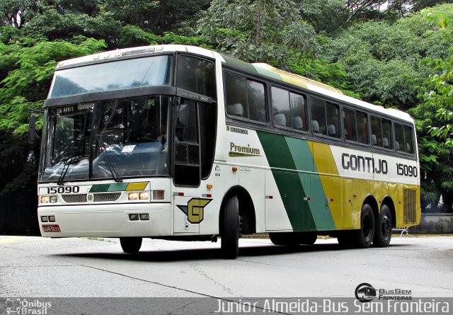 Empresa Gontijo de Transportes 15090 na cidade de São Paulo, São Paulo, Brasil, por Junior Almeida. Número da foto: #4183224.