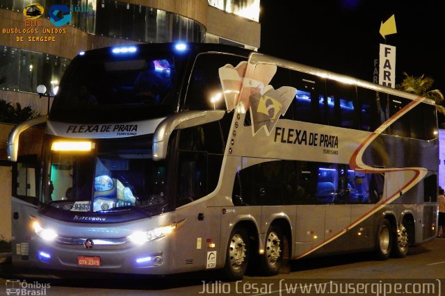 Flexa de Prata Turismo 9333 na cidade de Aracaju, Sergipe, Brasil, por Julio Cesar  Barbosa Martins. ID da foto: 4197853.