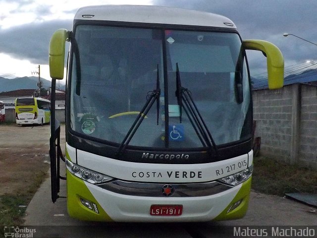 Costa Verde Transportes RJ 217.015 na cidade de Paraty, Rio de Janeiro, Brasil, por Mateus Machado. Número da foto: #4202308.