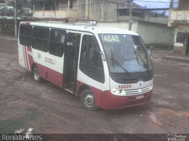 Viação Brasília 39209 na cidade de Sabará, Minas Gerais, Brasil, por Luiz Fernando. ID da foto: 4202157.