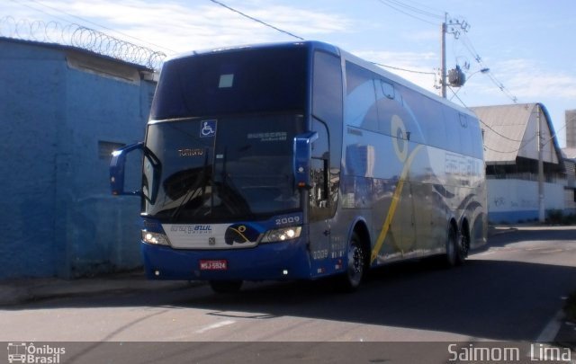 Arara Azul Turismo 2009 na cidade de Vila Velha, Espírito Santo, Brasil, por Saimom  Lima. ID da foto: 4205834.