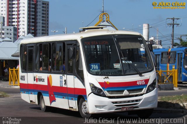 Transporte Tropical 4015 na cidade de Aracaju, Sergipe, Brasil, por Julio Cesar  Barbosa Martins. Número da foto: #4205024.
