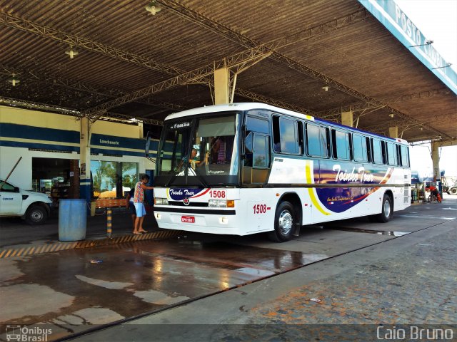 Toinho Turismo 1508 na cidade de Malhada dos Bois, Sergipe, Brasil, por Caio Bruno. Número da foto: #4211333.