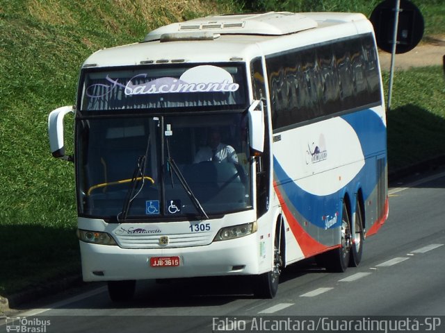 Turismo Nascimento 1305 na cidade de Aparecida, São Paulo, Brasil, por Fabio Alcantara. ID da foto: 4209908.