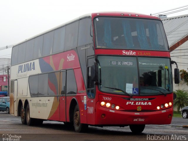 Pluma Conforto e Turismo 7000 na cidade de Cascavel, Paraná, Brasil, por Robson Alves. Número da foto: #4212554.