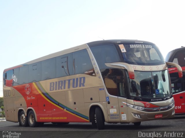 Biritur - Birigui Turismo 9014 na cidade de Trindade, Goiás, Brasil, por Douglas Andrez. Número da foto: #4215830.