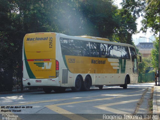 Viação Nacional 12925 na cidade de São Paulo, São Paulo, Brasil, por Rogério Teixeira Varadi. Número da foto: #4217253.