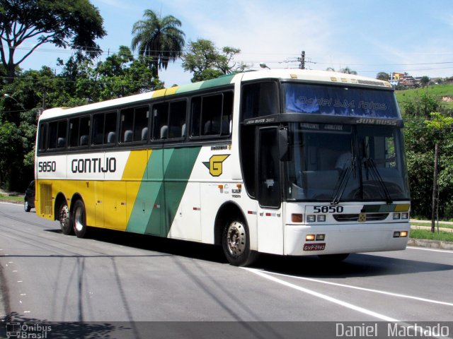 Empresa Gontijo de Transportes 5850 na cidade de Belo Horizonte, Minas Gerais, Brasil, por Daniel  Machado. Número da foto: #4216440.
