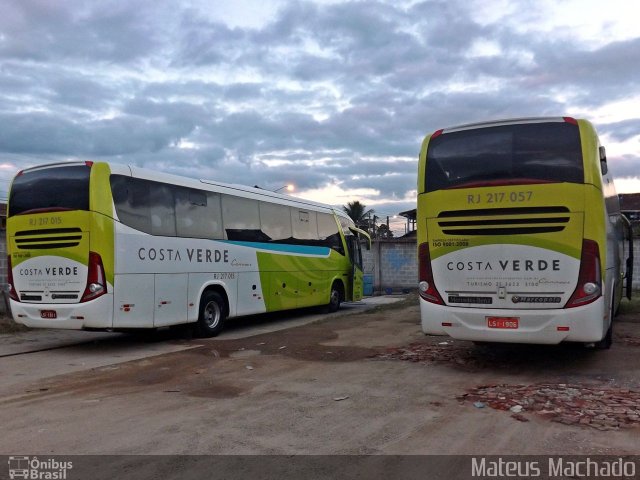 Costa Verde Transportes RJ 217.057 na cidade de Paraty, Rio de Janeiro, Brasil, por Mateus Machado. Número da foto: #4217413.