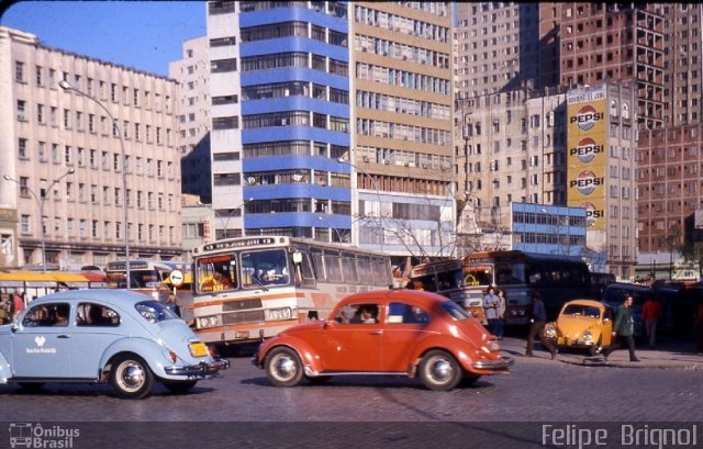 Viação São João 13 na cidade de Porto Alegre, Rio Grande do Sul, Brasil, por Felipe  Brignol. Número da foto: #4220486.