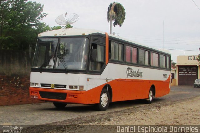 Agência de Viagens Pioneira 1580 na cidade de Cachoeira do Sul, Rio Grande do Sul, Brasil, por Daniel Espindola Dorneles. Número da foto: #4165740.