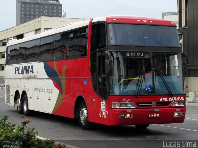 Pluma Conforto e Turismo 4907 na cidade de Rio de Janeiro, Rio de Janeiro, Brasil, por Lucas Lima. ID da foto: 4165916.