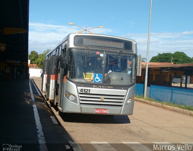 Viação Campo Grande 4121 na cidade de Campo Grande, Mato Grosso do Sul, Brasil, por André Luis Barbosa Velo. Número da foto: #4164428.