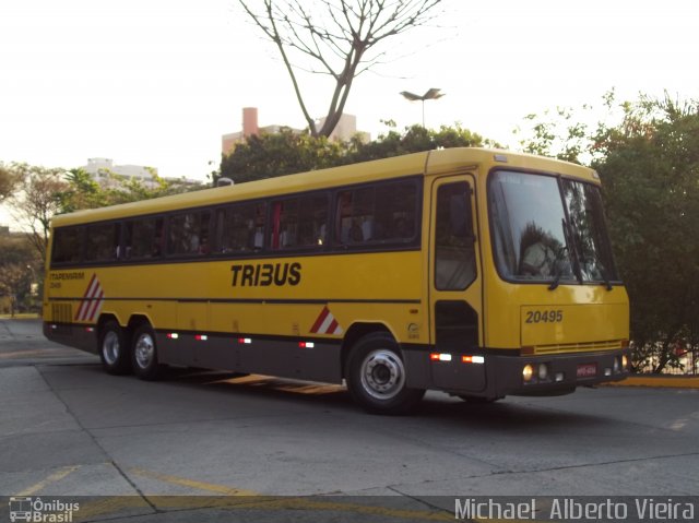 Viação Itapemirim 20495 na cidade de São Paulo, São Paulo, Brasil, por Michael  Alberto Vieira. Número da foto: #4223608.