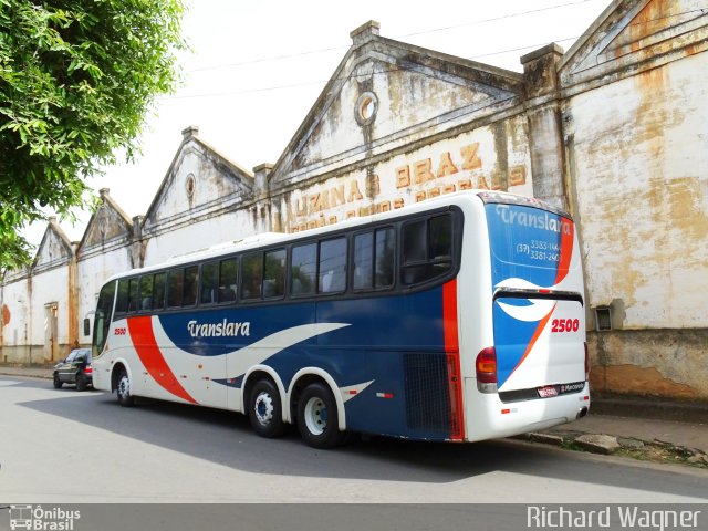 Translara Turismo 2500 na cidade de Porciúncula, Rio de Janeiro, Brasil, por Richard Wagner. ID da foto: 4226372.