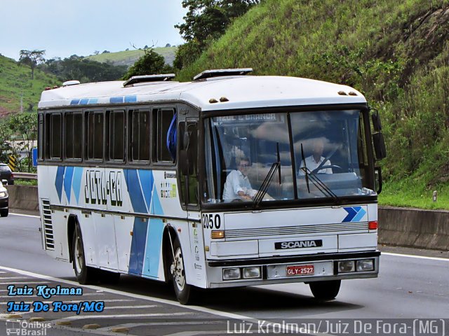 JOTA-CA Turismo 2050 na cidade de Juiz de Fora, Minas Gerais, Brasil, por Luiz Krolman. Número da foto: #4167118.