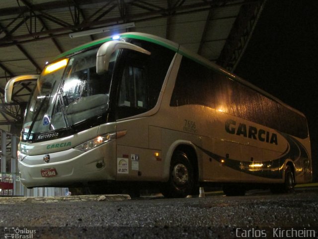 Viação Garcia 7656 na cidade de Londrina, Paraná, Brasil, por Carlos Kircheim. Número da foto: #4171683.