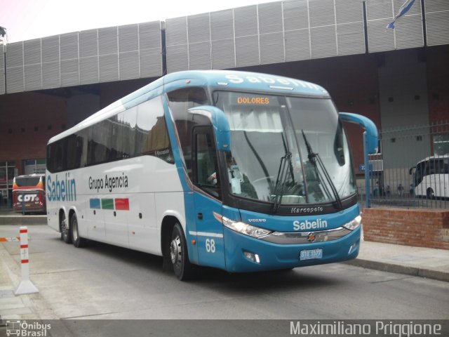 Sabelin 68 na cidade de Echaporã, São Paulo, Brasil, por Maximiliano Priggione  Maximilianopriggione. Número da foto: #4174491.