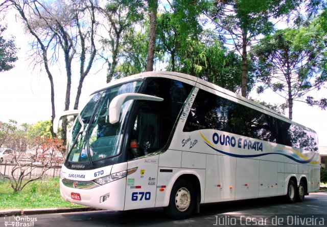 Viação Ouro e Prata 670 na cidade de Curitiba, Paraná, Brasil, por Júlio César de Oliveira. ID da foto: 4176733.