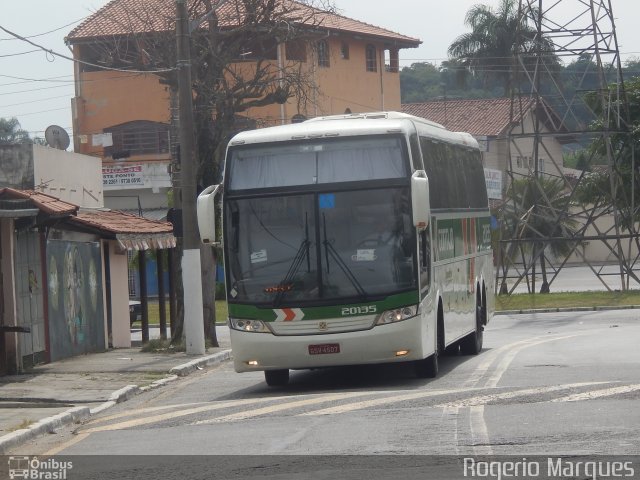 Empresa Gontijo de Transportes 20135 na cidade de Taubaté, São Paulo, Brasil, por Rogerio Marques. Número da foto: #4175790.