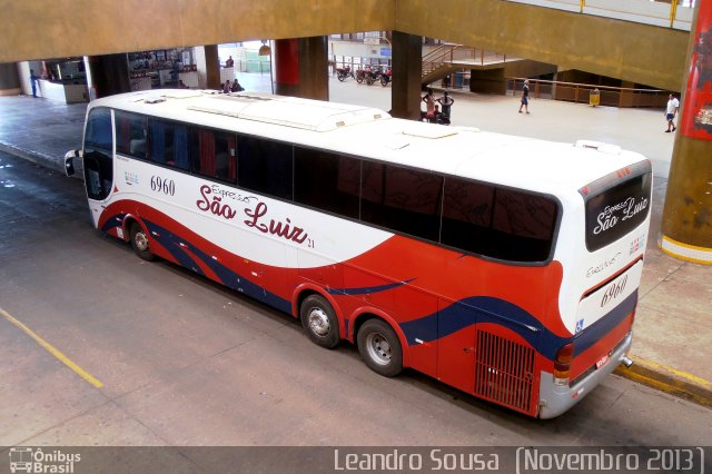 Expresso São Luiz 6960 na cidade de Cuiabá, Mato Grosso, Brasil, por [Leandro Sousa]. Número da foto: #4176632.