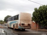 Ônibus Particulares 107506 na cidade de Itacarambi, Minas Gerais, Brasil, por Douglas da Silva Souza. Número da foto: #4178713.