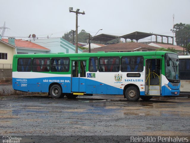 Santa Rita Transportes 2097 na cidade de São Mateus do Sul, Paraná, Brasil, por Reinaldo Penha. ID da foto: 4248482.