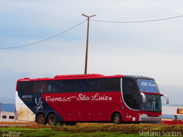 Expresso São Luiz 7120 na cidade de Rondonópolis, Mato Grosso, Brasil, por Stefano  Rodrigues dos Santos. Número da foto: #4247954.