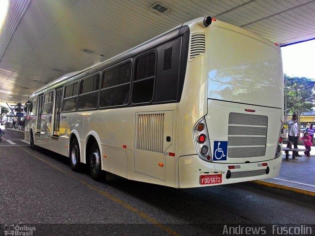 Gidion Transporte e Turismo 90021 na cidade de Joinville, Santa Catarina, Brasil, por Andrews  Fuscolin. Número da foto: #4255596.