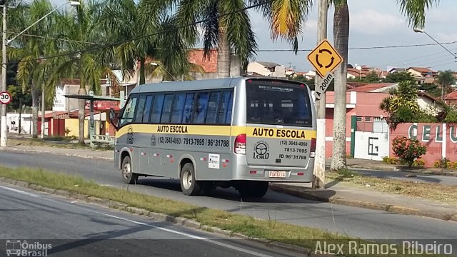Auto Escola Lord FGK6116 na cidade de Pindamonhangaba, São Paulo, Brasil, por Alex Ramos Ribeiro. Número da foto: #4254643.