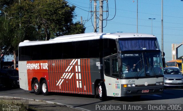 Aramas Tur 2038 na cidade de São Paulo, São Paulo, Brasil, por Cristiano Soares da Silva. ID da foto: 4255356.