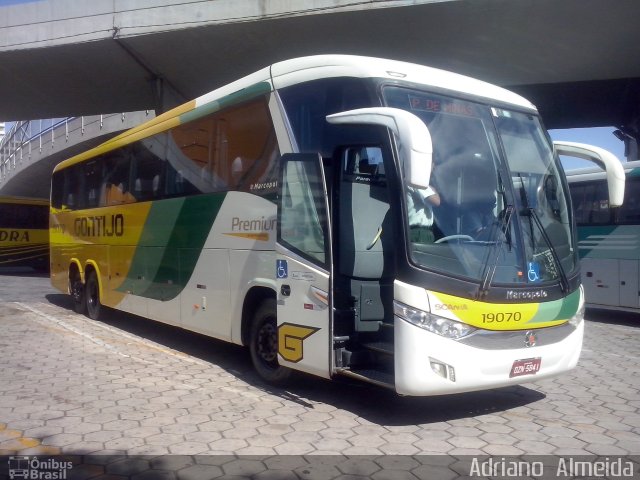 Empresa Gontijo de Transportes 19070 na cidade de Belo Horizonte, Minas Gerais, Brasil, por Adriano  Almeida. Número da foto: #4258498.