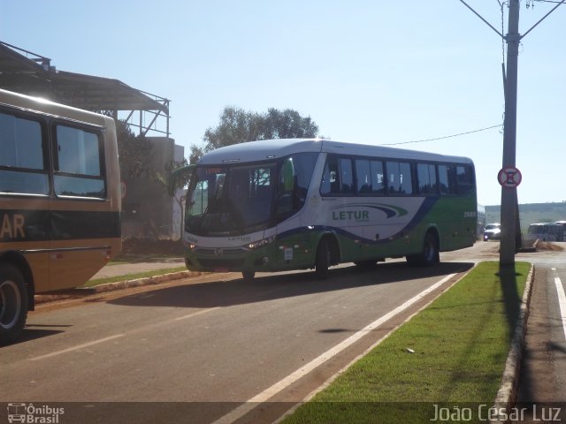 Letur Turismo 2680 na cidade de Lavras, Minas Gerais, Brasil, por João César Luz. ID da foto: 4260961.