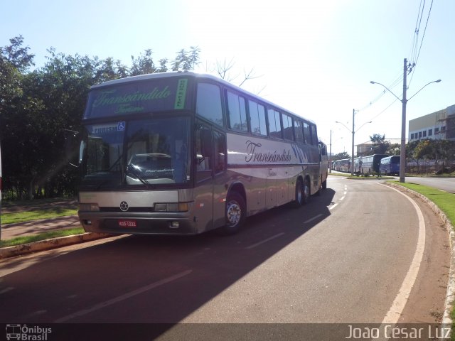 TC Turismo - Transcandido Turismo e Excursões 951 na cidade de Lavras, Minas Gerais, Brasil, por João César Luz. Número da foto: #4262938.