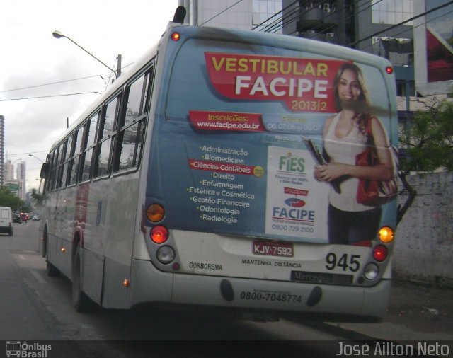 Borborema Imperial Transportes 945 na cidade de Recife, Pernambuco, Brasil, por José Ailton Neto. Número da foto: #4263989.