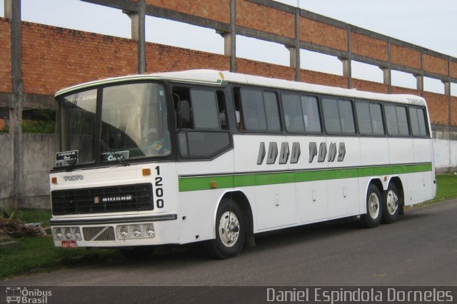 1000 Tons Viagens 1200 na cidade de Tramandaí, Rio Grande do Sul, Brasil, por Daniel Espindola Dorneles. Número da foto: #4265282.