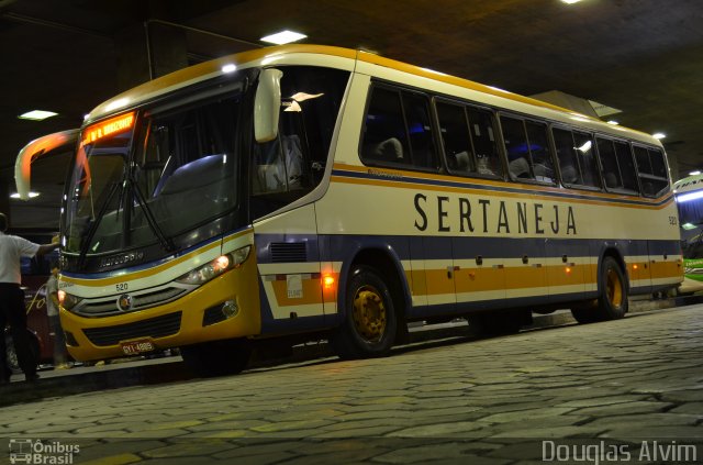 Viação Sertaneja 520 na cidade de Belo Horizonte, Minas Gerais, Brasil, por Douglas Alvim. Número da foto: #4231415.