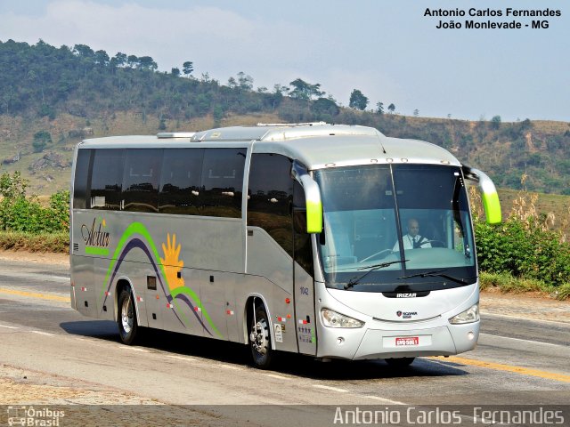 Actur Viagens 1042 na cidade de João Monlevade, Minas Gerais, Brasil, por Antonio Carlos Fernandes. Número da foto: #4268880.