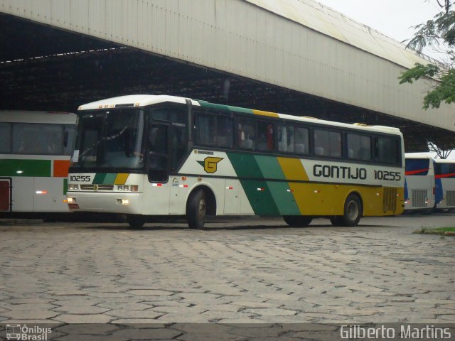 Empresa Gontijo de Transportes 10255 na cidade de Vitória, Espírito Santo, Brasil, por Gilberto Martins. ID da foto: 4271574.