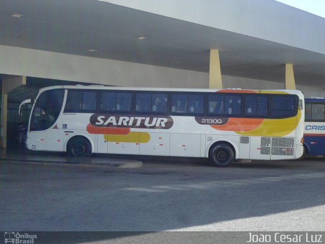 Saritur - Santa Rita Transporte Urbano e Rodoviário 21300 na cidade de Oliveira, Minas Gerais, Brasil, por João César Luz. ID da foto: 4276004.