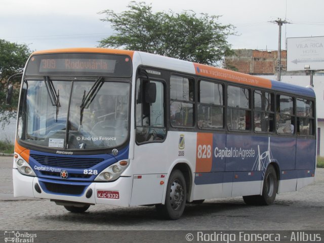 Capital do Agreste Transporte Urbano 828 na cidade de Caruaru, Pernambuco, Brasil, por Rodrigo Fonseca. Número da foto: #4278998.