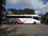 Paraibuna Transportes 30010 na cidade de Tiradentes, Minas Gerais, Brasil, por Rafael Matos. Número da foto: #4280899.