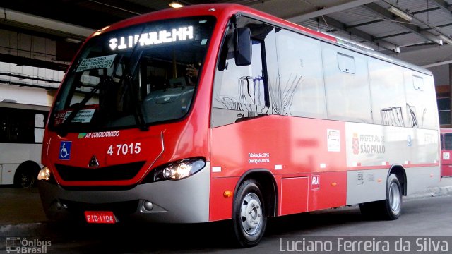 Pêssego Transportes 4 7015 na cidade de São Paulo, São Paulo, Brasil, por Luciano Ferreira da Silva. ID da foto: 4286747.