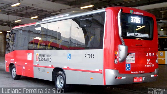 Pêssego Transportes 4 7015 na cidade de São Paulo, São Paulo, Brasil, por Luciano Ferreira da Silva. ID da foto: 4286759.