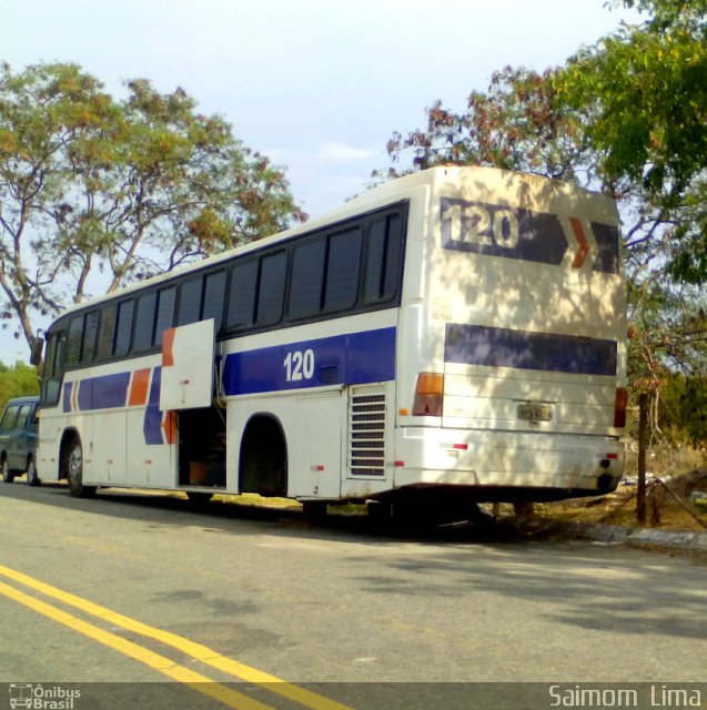 Ônibus Particulares 120 na cidade de Vila Velha, Espírito Santo, Brasil, por Saimom  Lima. Número da foto: #4234229.