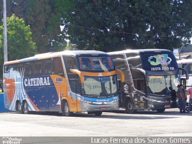 Catedral Turismo 1396 na cidade de Goiânia, Goiás, Brasil, por Lucas Ferreira dos Santos Gomes. Número da foto: #4237629.