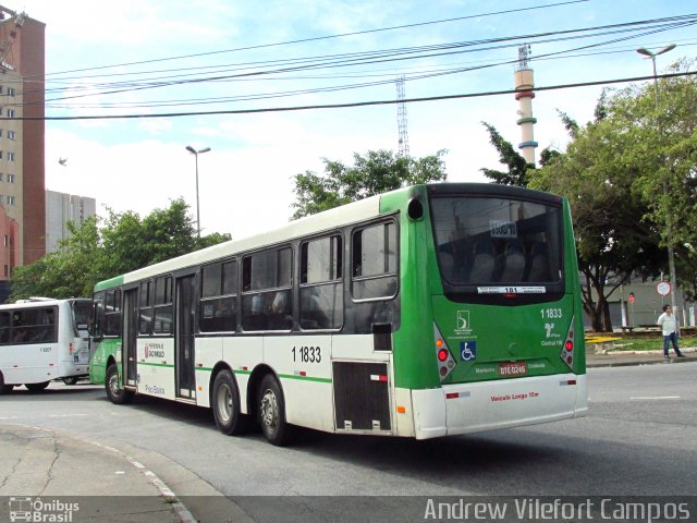 Viação Santa Brígida 1 1833 na cidade de São Paulo, São Paulo, Brasil, por Andrew Campos. Número da foto: #4242929.