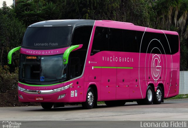 Viação Garcia 7209 na cidade de Curitiba, Paraná, Brasil, por Leonardo Fidelli. Número da foto: #4241783.